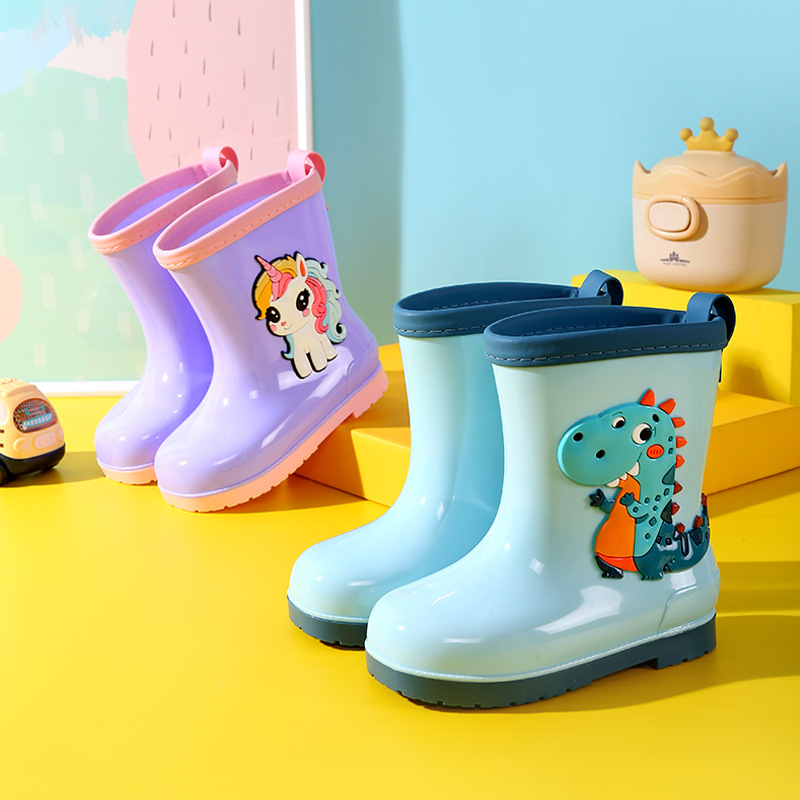 Kids Outdoor Garden - Rainy day boy girl cartoon dinosaur